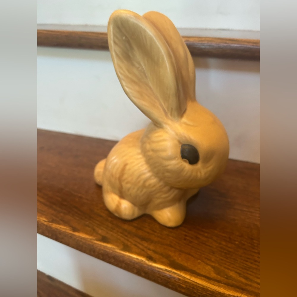 Charming rabbit ceramic piece